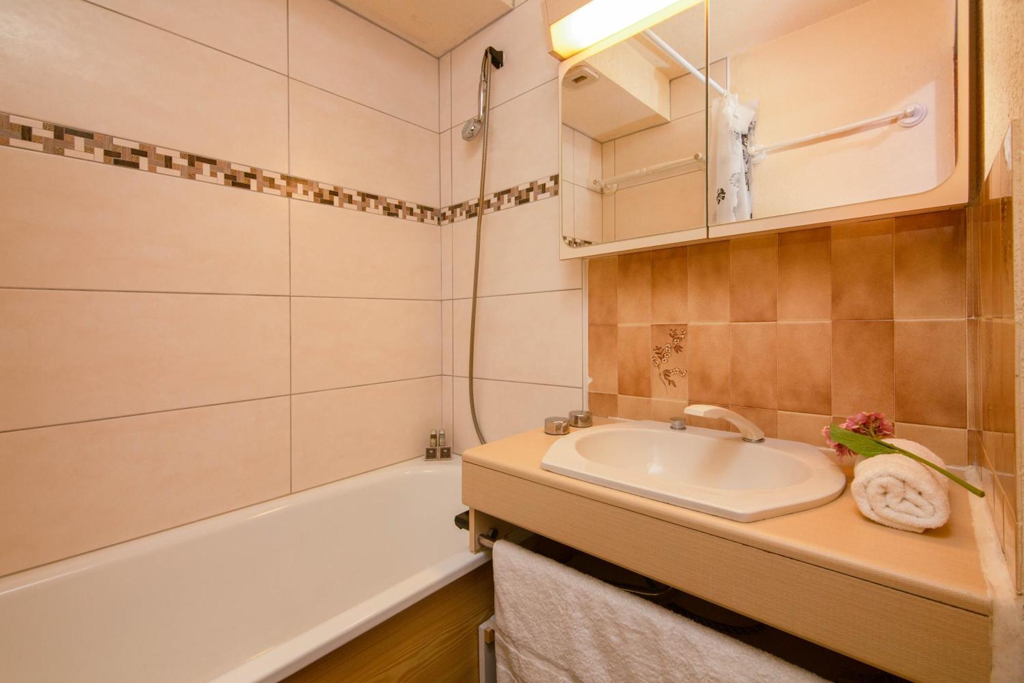 Residence La Verte 15 Ski In Ski Out - Happy Rentals Шамони Экстерьер фото